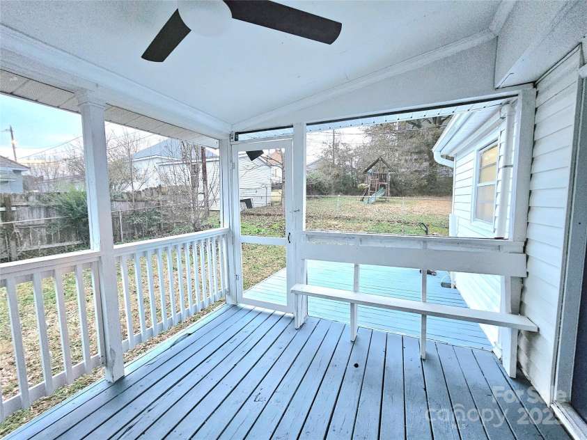 25 2nd Street, Cramerton, NC 28032.  MLS# CAR4327539, YatesRealty ID 51812. 