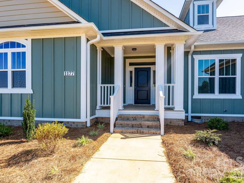 1177 Stonegate Drive, Salisbury, NC 28147.  MLS# CAR4426364, YatesRealty ID 51815. 