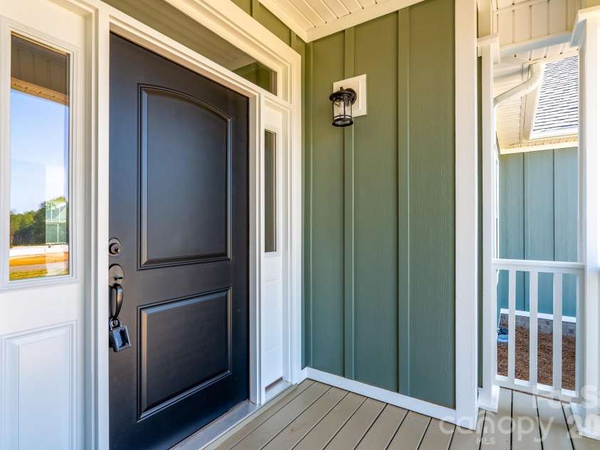 1177 Stonegate Drive, Salisbury, NC 28147.  MLS# CAR4426364, YatesRealty ID 51815. 