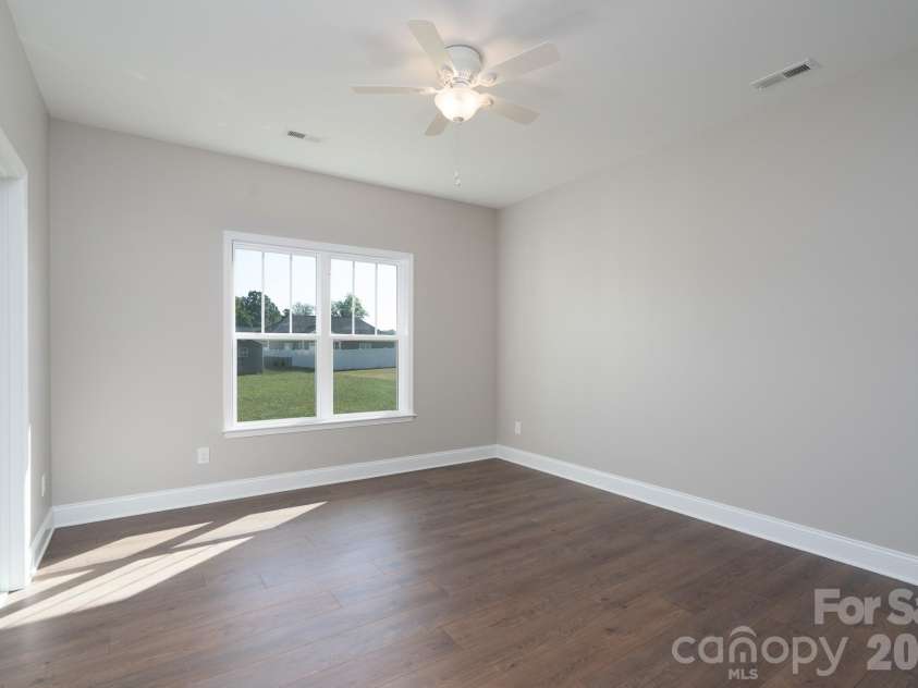 1177 Stonegate Drive, Salisbury, NC 28147.  MLS# CAR4426364, YatesRealty ID 51815. 