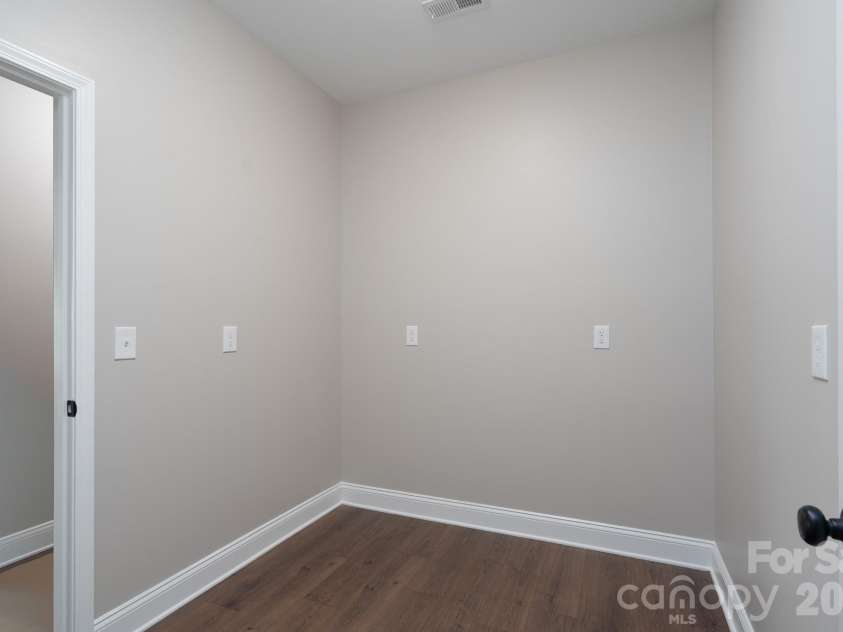 1177 Stonegate Drive, Salisbury, NC 28147.  MLS# CAR4426364, YatesRealty ID 51815. 