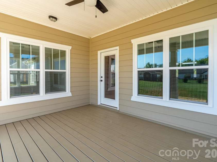 1177 Stonegate Drive, Salisbury, NC 28147.  MLS# CAR4426364, YatesRealty ID 51815. 