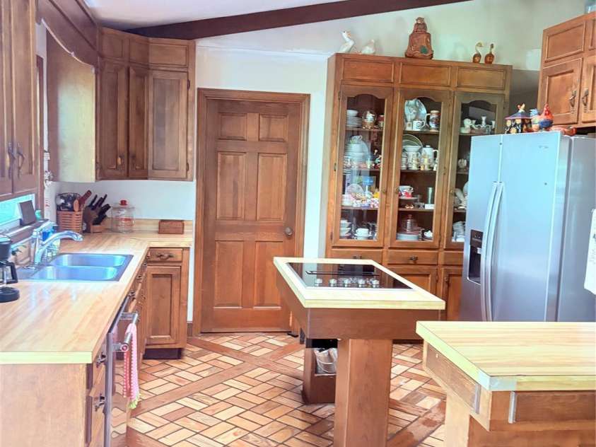 1101 Sleepy Hollow Road, Midland, NC 28107.  MLS# CAR4425995, YatesRealty ID 51816. 