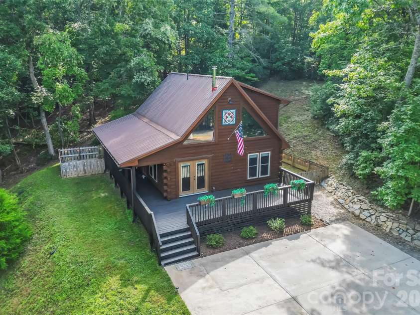 314 Old Mill Road, Nebo, NC 28761.  MLS# CAR4425232, YatesRealty ID 51817. 