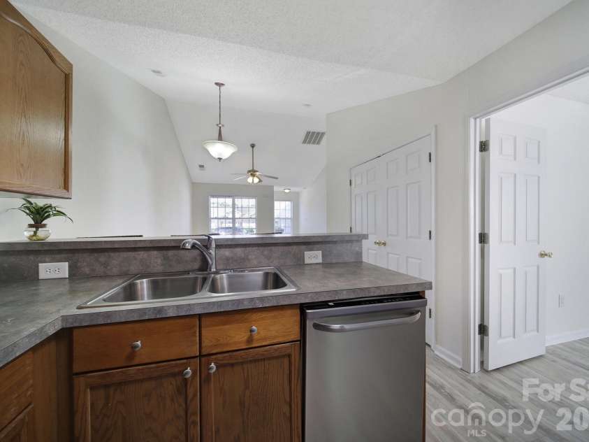 731 Sasha Court, Rock Hill, SC 29732.  MLS# CAR4424902, YatesRealty ID 51820. 