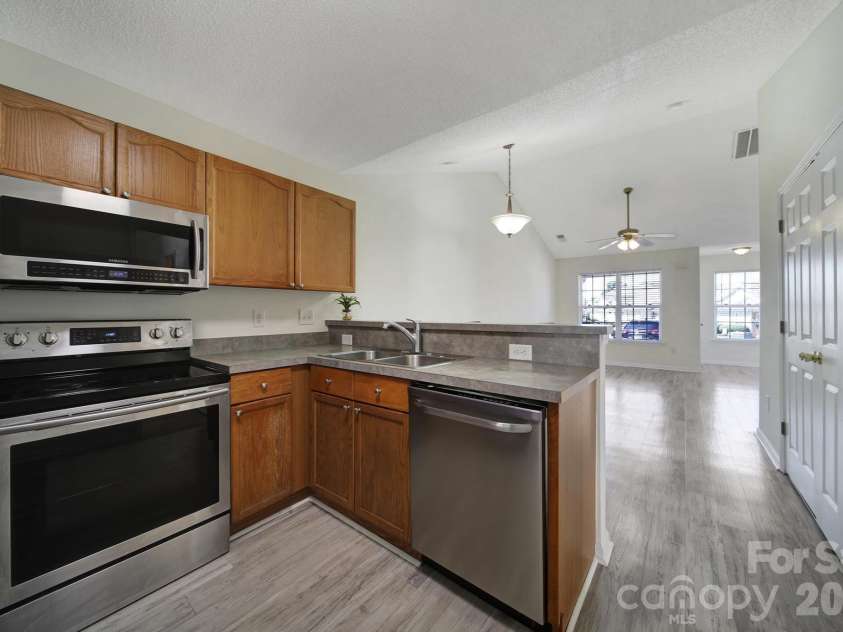 731 Sasha Court, Rock Hill, SC 29732.  MLS# CAR4424902, YatesRealty ID 51820. 