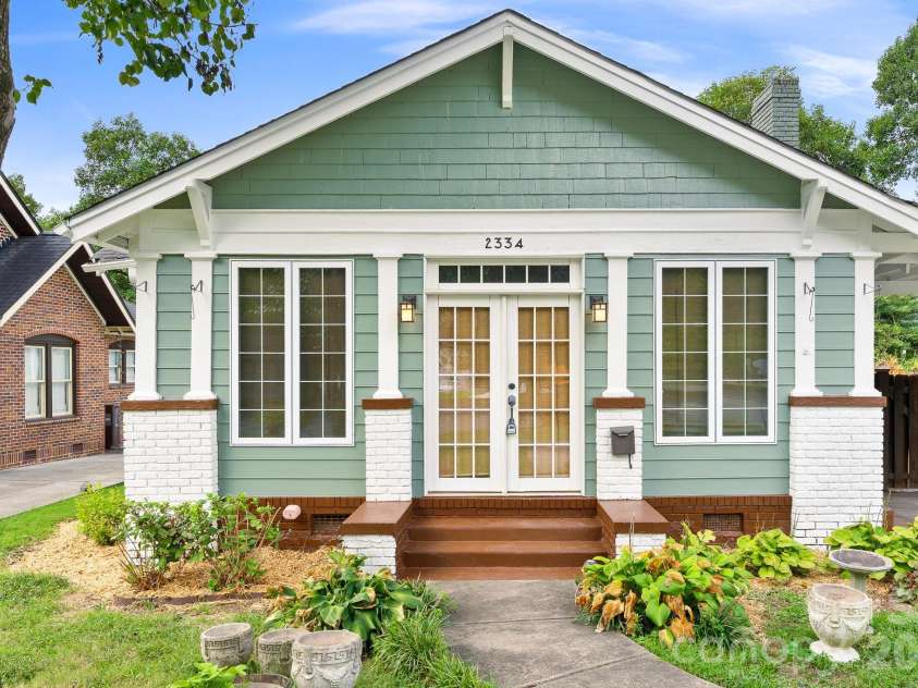 2334 7th Street, Charlotte, NC 28204.  MLS# CAR4426381, YatesRealty ID 51824. 