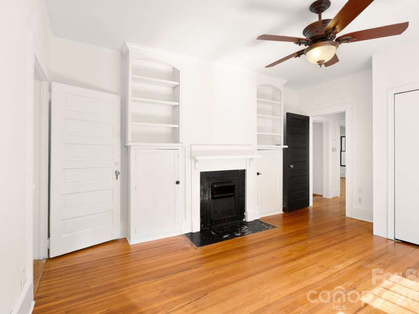 2334 7th Street, Charlotte, NC 28204.  MLS# CAR4426381, YatesRealty ID 51824. 