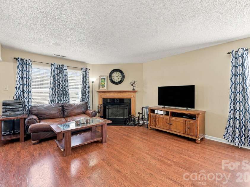 4331 Saint Catherines Court, Concord, NC 28025.  MLS# CAR4424369, YatesRealty ID 51826. 
