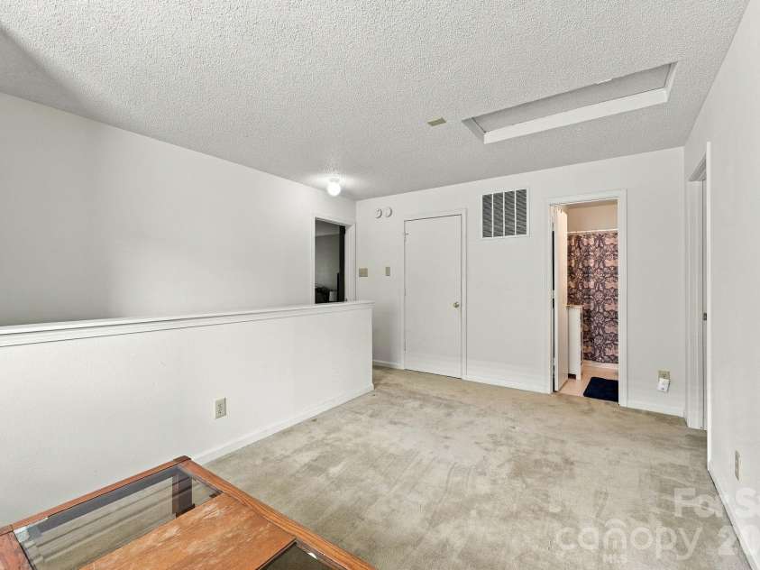4331 Saint Catherines Court, Concord, NC 28025.  MLS# CAR4424369, YatesRealty ID 51826. 