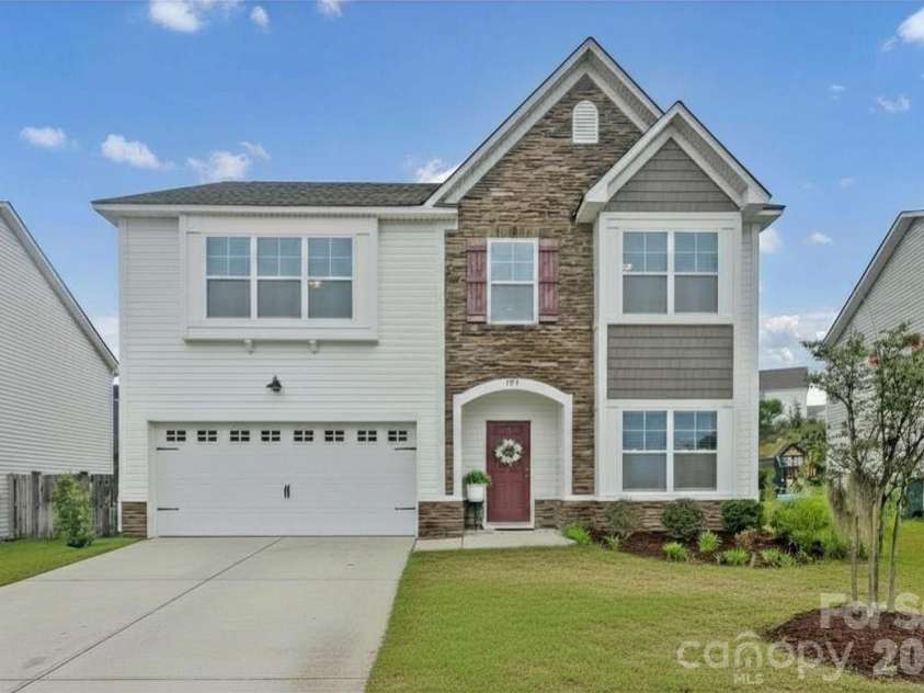 102 Calming Creek Way, Elgin, SC 29045.  MLS# CAR4411903, YatesRealty ID 51828. 
