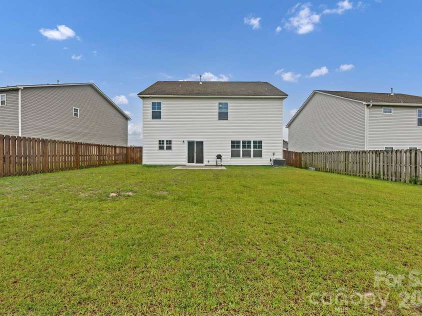 102 Calming Creek Way, Elgin, SC 29045.  MLS# CAR4411903, YatesRealty ID 51828. 