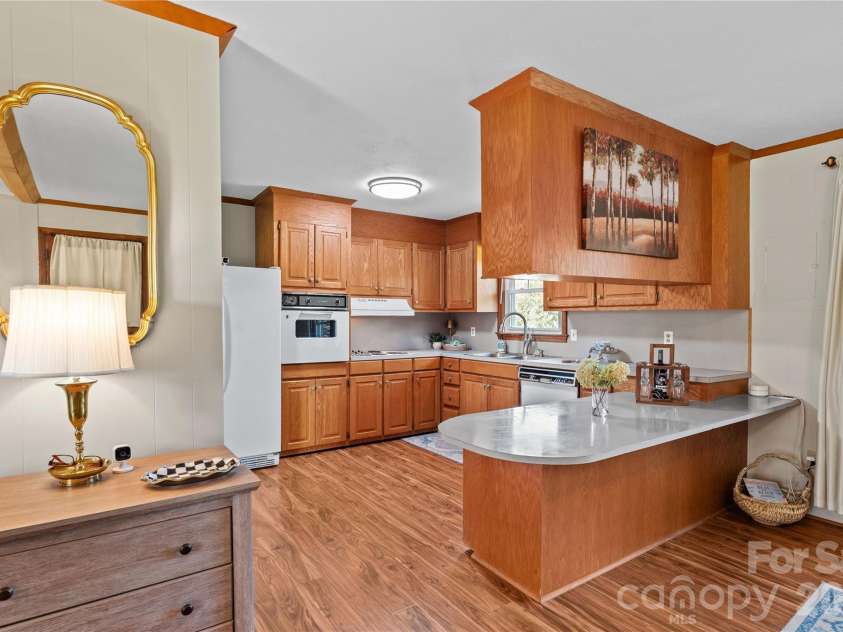 306 Greenbriar Road, Statesville, NC 28625.  MLS# CAR4418906, YatesRealty ID 51831. 