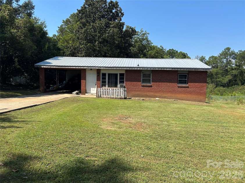 111 Country Meadows Lane, Forest City, NC 28043.  MLS# CAR4425608, YatesRealty ID 51837. 
