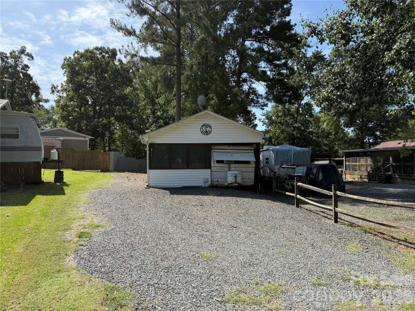 117 Holly Harbor Trail, Mount Gilead, NC 27306.  MLS# CAR4426350, YatesRealty ID 51839. 