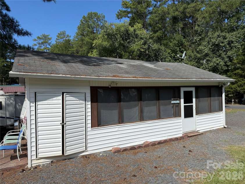 117 Holly Harbor Trail, Mount Gilead, NC 27306.  MLS# CAR4426350, YatesRealty ID 51839. 