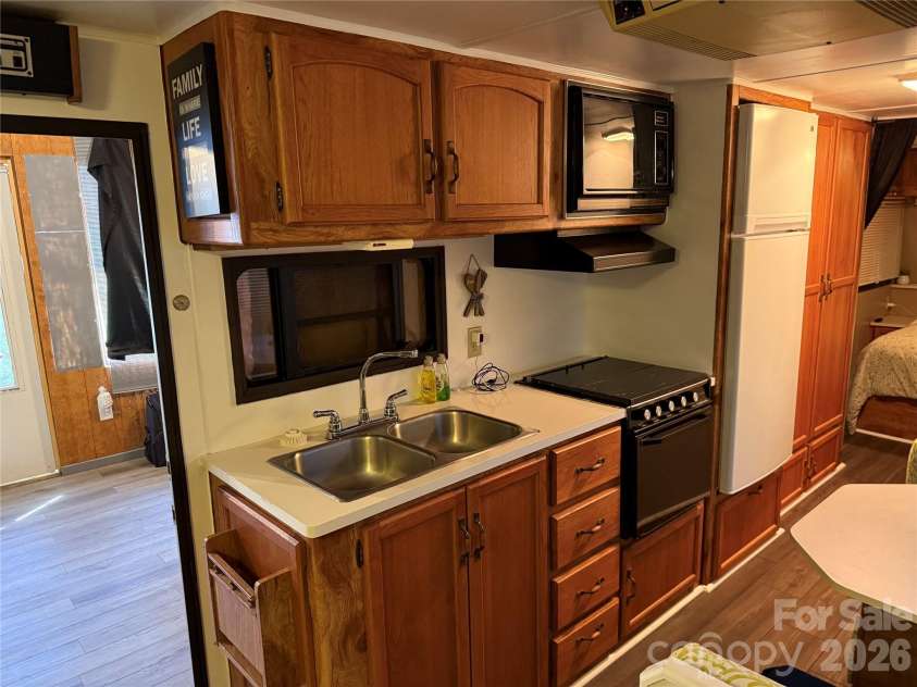 117 Holly Harbor Trail, Mount Gilead, NC 27306.  MLS# CAR4426350, YatesRealty ID 51839. 