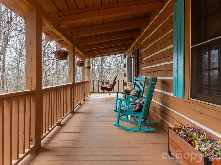 16 Rocky Glen Trail, Black Mountain, NC 28711.  MLS# CAR4328828, YatesRealty ID 5184. 