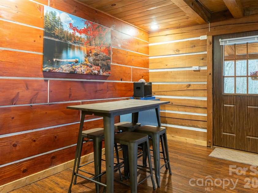 16 Rocky Glen Trail, Black Mountain, NC 28711.  MLS# CAR4328828, YatesRealty ID 5184. 