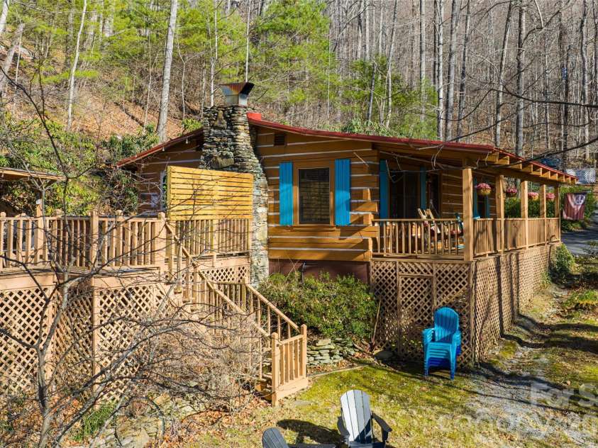 16 Rocky Glen Trail, Black Mountain, NC 28711.  MLS# CAR4328828, YatesRealty ID 5184. 