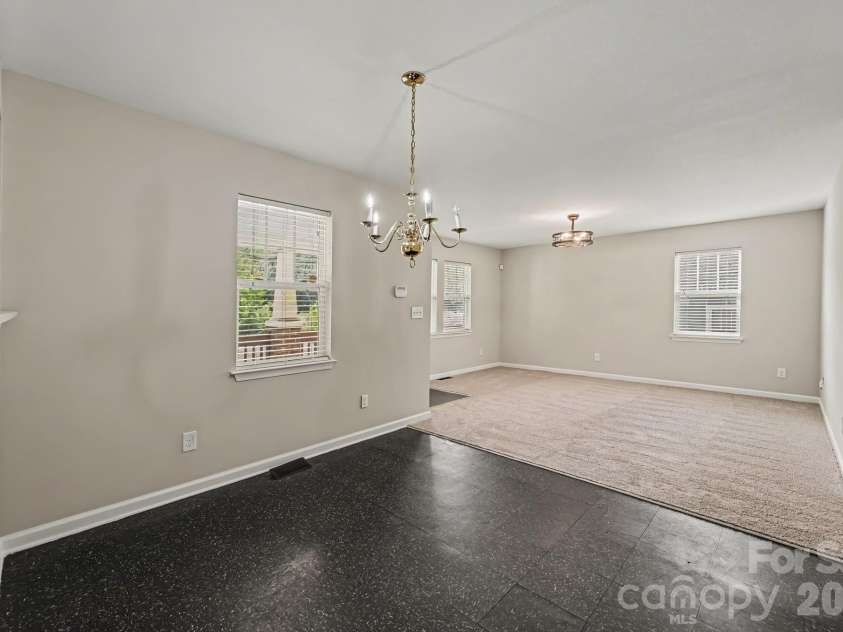 619 Pennsylvania Avenue, Charlotte, NC 28216.  MLS# CAR4426231, YatesRealty ID 51842. 
