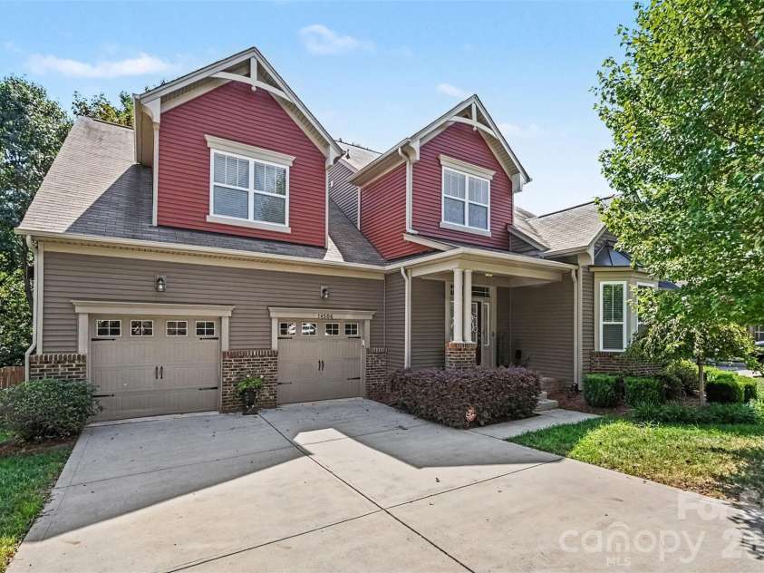 14506 Brotherly Lane, Charlotte, NC 28278.  MLS# CAR4424229, YatesRealty ID 51844. Front