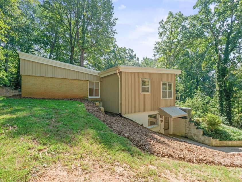 220 30th Avenue, Hickory, NC 28601.  MLS# CAR4425984, YatesRealty ID 51845. Back View