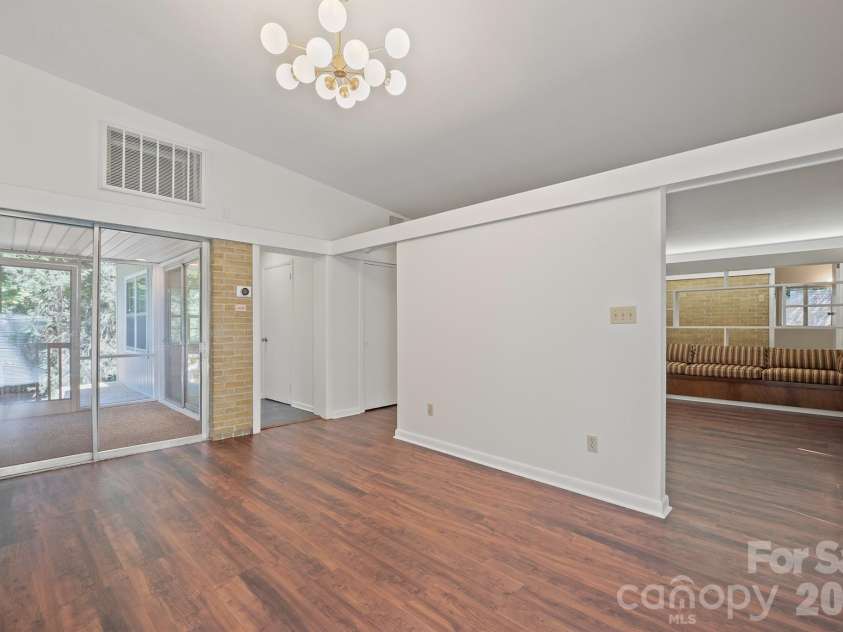 220 30th Avenue, Hickory, NC 28601.  MLS# CAR4425984, YatesRealty ID 51845. Dining Room