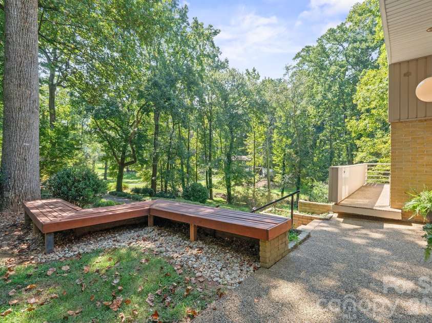 220 30th Avenue, Hickory, NC 28601.  MLS# CAR4425984, YatesRealty ID 51845. Front Entrance Way