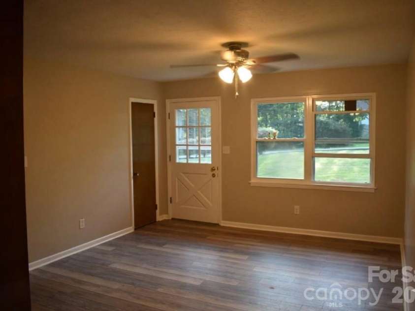 247 Lucky Street, Marion, NC 28752.  MLS# CAR4424745, YatesRealty ID 51847. 