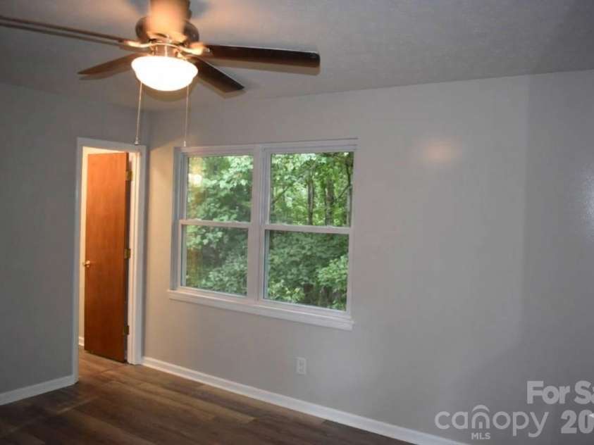 247 Lucky Street, Marion, NC 28752.  MLS# CAR4424745, YatesRealty ID 51847. 