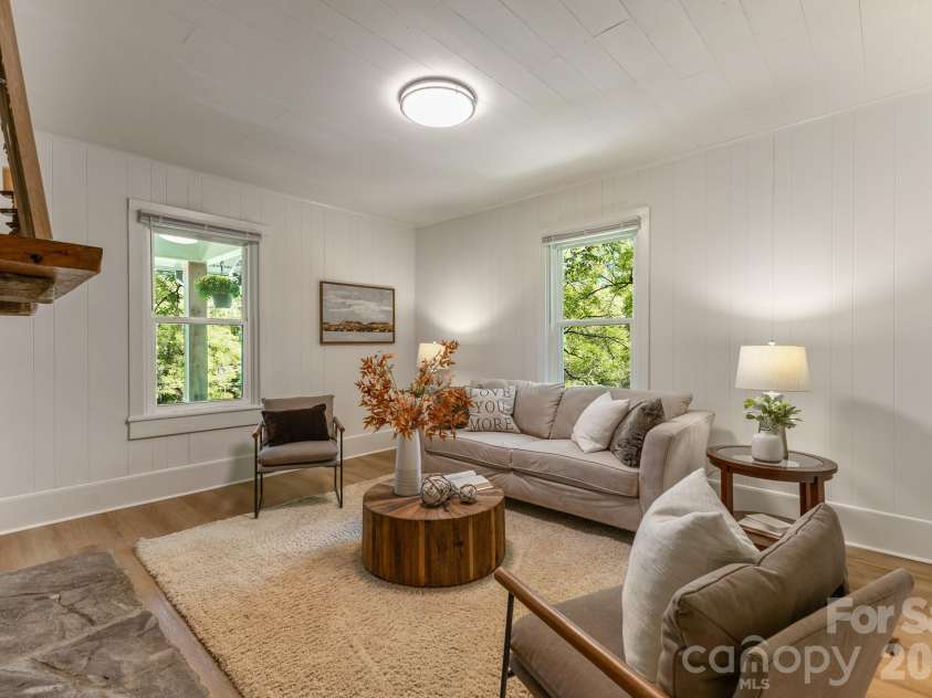 1846 Sunset Farms Road, Whittier, NC 28789.  MLS# CAR4426268, YatesRealty ID 51848. 