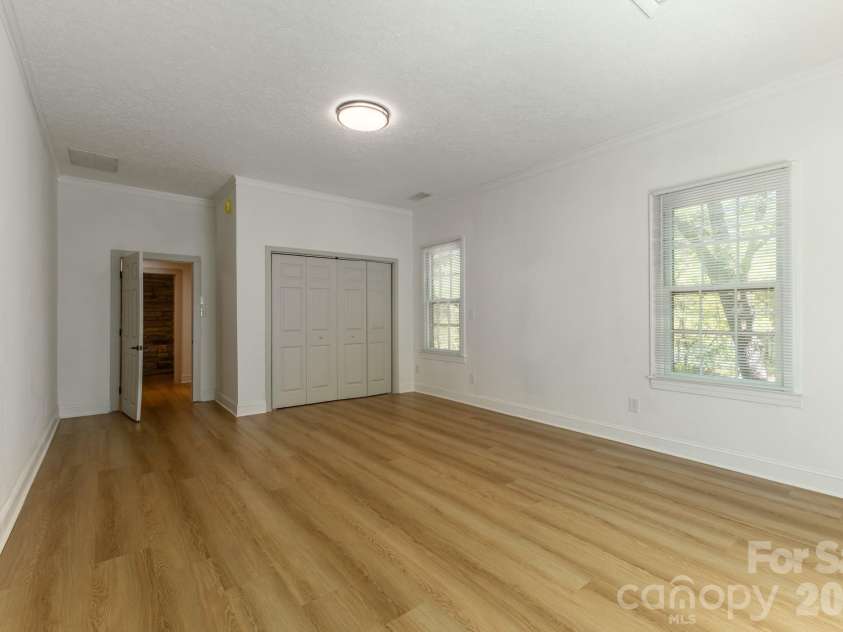 1846 Sunset Farms Road, Whittier, NC 28789.  MLS# CAR4426268, YatesRealty ID 51848. 