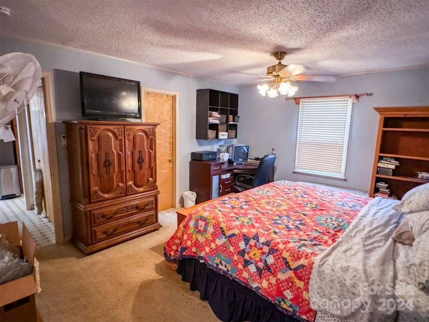 1470 River Hills Court, Taylorsville, NC 28681.  MLS# CAR4163155, YatesRealty ID 5185. 