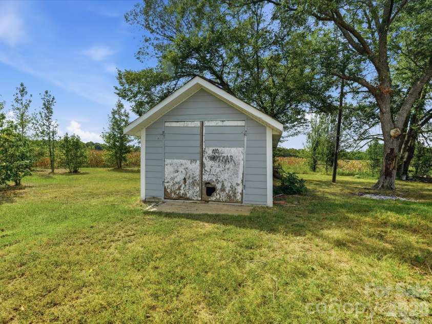 3067 Rocky River Road, Lancaster, SC 29720.  MLS# CAR4425652, YatesRealty ID 51850. 