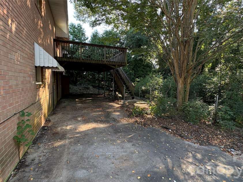 506 Whisnant Street, Shelby, NC 28150.  MLS# CAR4425994, YatesRealty ID 51851. 