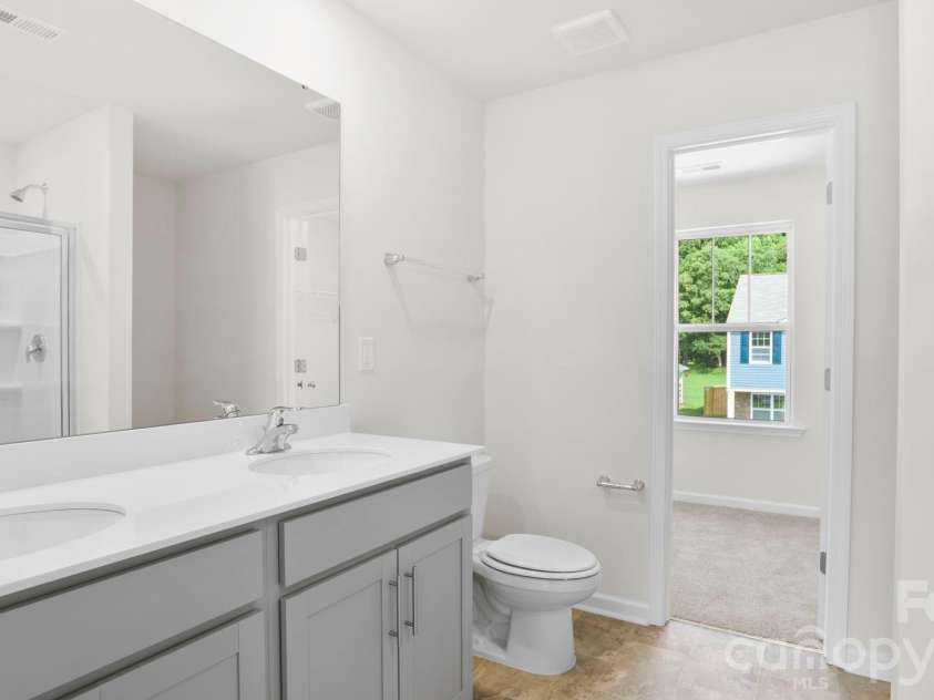 20 Katherine Emilie Drive, Hendersonville, NC 28792.  MLS# CAR4426434, YatesRealty ID 51854. Photos are representative