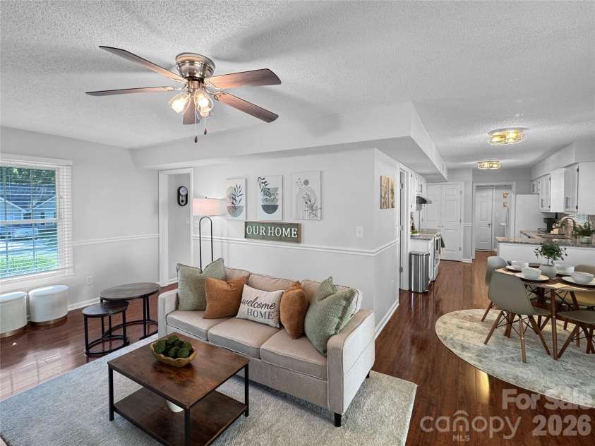 7806 Lobilia Lane, Charlotte, NC 28214.  MLS# CAR4426059, YatesRealty ID 51857. 