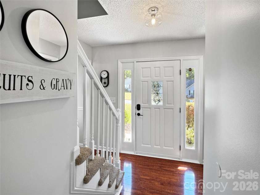 7806 Lobilia Lane, Charlotte, NC 28214.  MLS# CAR4426059, YatesRealty ID 51857. 