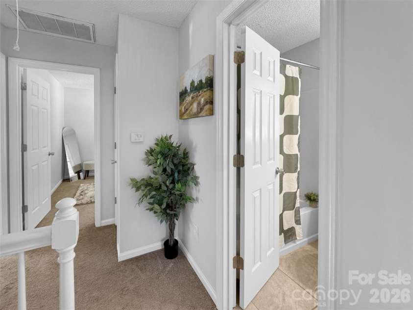 7806 Lobilia Lane, Charlotte, NC 28214.  MLS# CAR4426059, YatesRealty ID 51857. 