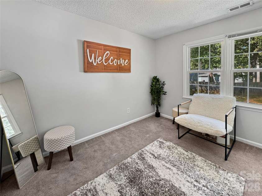7806 Lobilia Lane, Charlotte, NC 28214.  MLS# CAR4426059, YatesRealty ID 51857. 