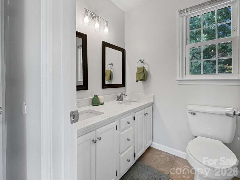 7806 Lobilia Lane, Charlotte, NC 28214.  MLS# CAR4426059, YatesRealty ID 51857. 