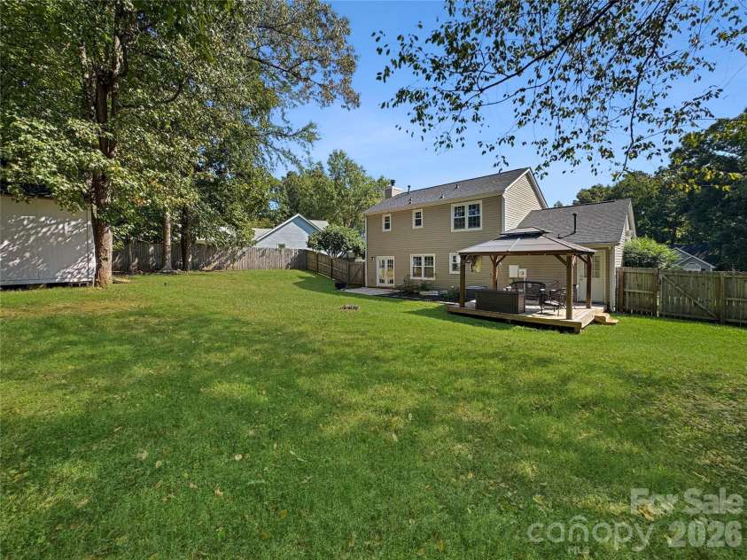 7806 Lobilia Lane, Charlotte, NC 28214.  MLS# CAR4426059, YatesRealty ID 51857. 