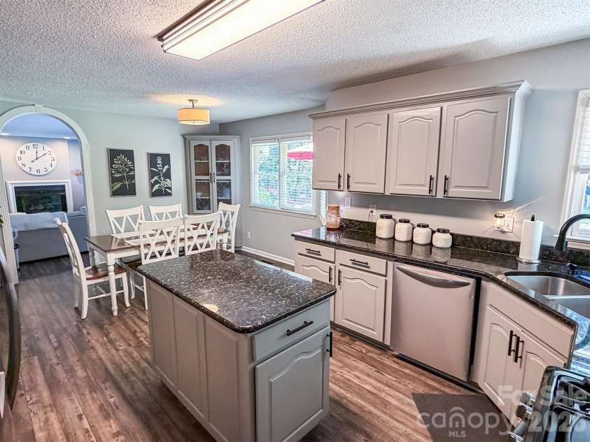 1740 29th Avenue Place, Hickory, NC 28601.  MLS# CAR4426155, YatesRealty ID 51858. 