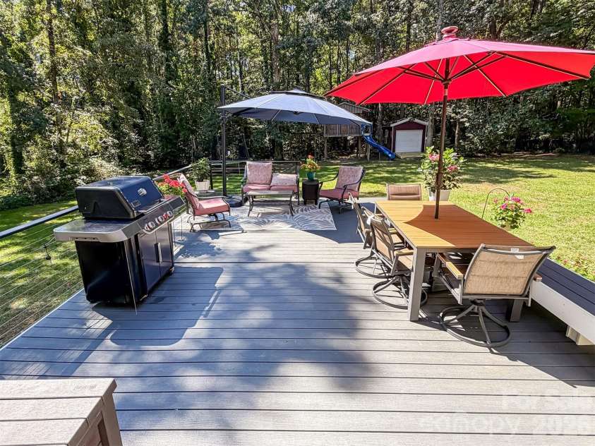 1740 29th Avenue Place, Hickory, NC 28601.  MLS# CAR4426155, YatesRealty ID 51858. 