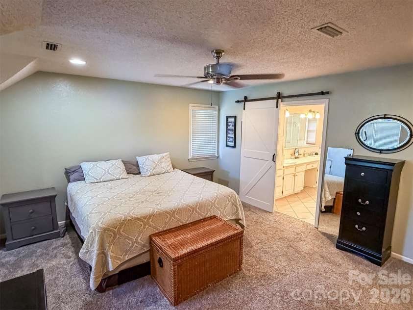 1740 29th Avenue Place, Hickory, NC 28601.  MLS# CAR4426155, YatesRealty ID 51858. 