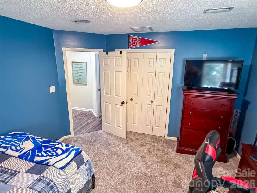 1740 29th Avenue Place, Hickory, NC 28601.  MLS# CAR4426155, YatesRealty ID 51858. 