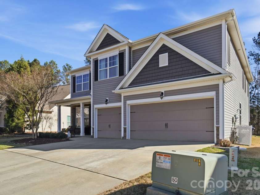 4402 Carrington Drive, Lancaster, SC 29720.  MLS# CAR4358237, YatesRealty ID 5186. 