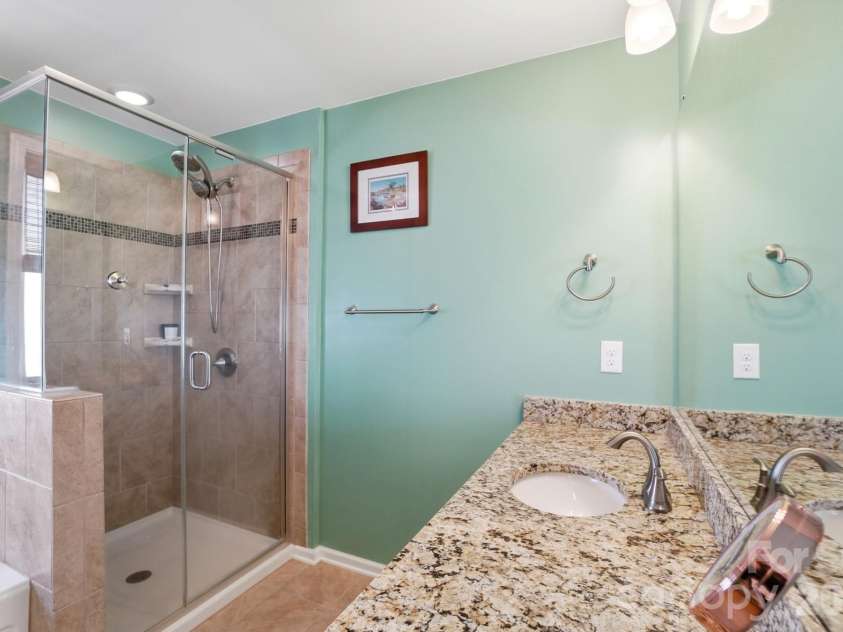 4402 Carrington Drive, Lancaster, SC 29720.  MLS# CAR4358237, YatesRealty ID 5186. 