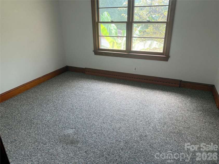 369 Monticello Road, Statesville, NC 28625.  MLS# CAR4425636, YatesRealty ID 51861. 
